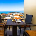 Apartment Lauc